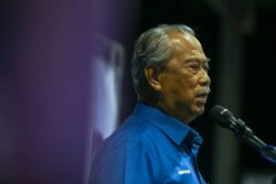 Muhyiddin Dijangka Dilepas Dengan Jaminan Kosmo Digital