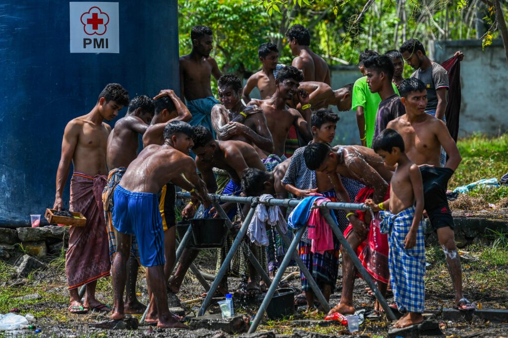 Hampir Rohingya Mendarat Di Aceh Timur Dalam Perjalanan Ke