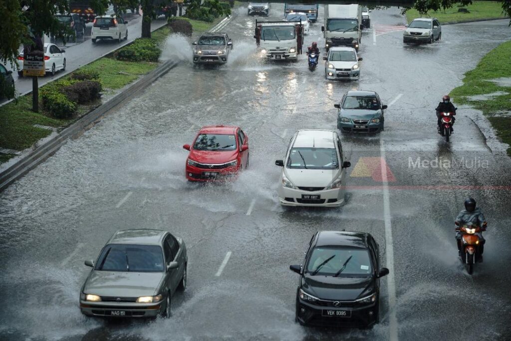 Tiga Negeri Berdepan Hujan Lebat Ribut Petir Petang Ini Kosmo Digital