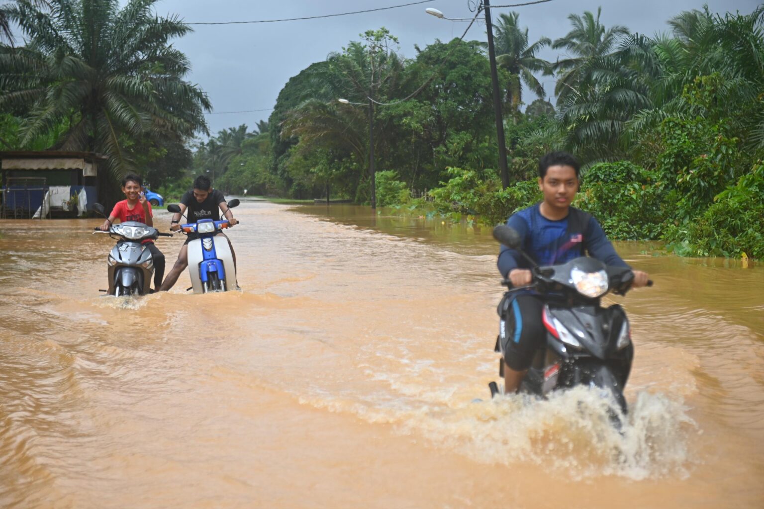 Banjir Mangsa Banjir Terengganu Meningkat 1 942 Orang Kosmo Digital