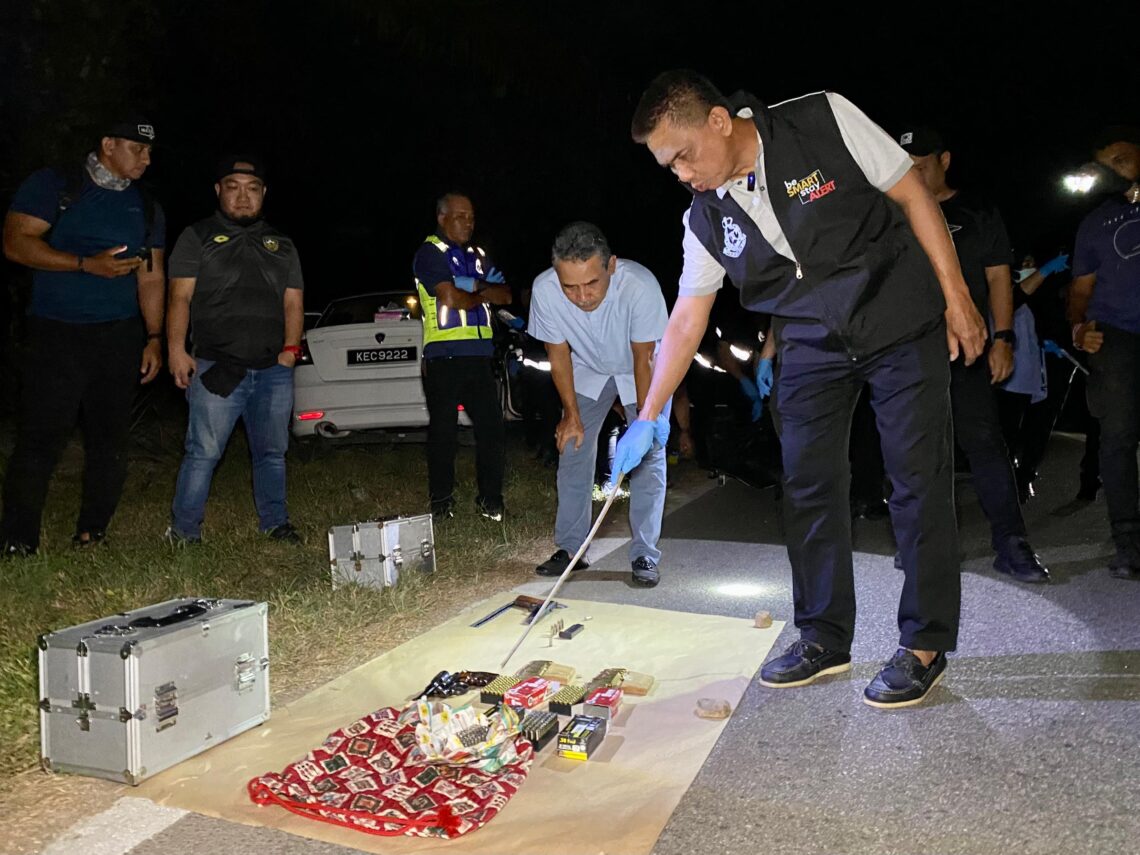 Suspek Mati Ditembak Bawa Dua Pucuk Pistol 240 Butir Peluru Kosmo