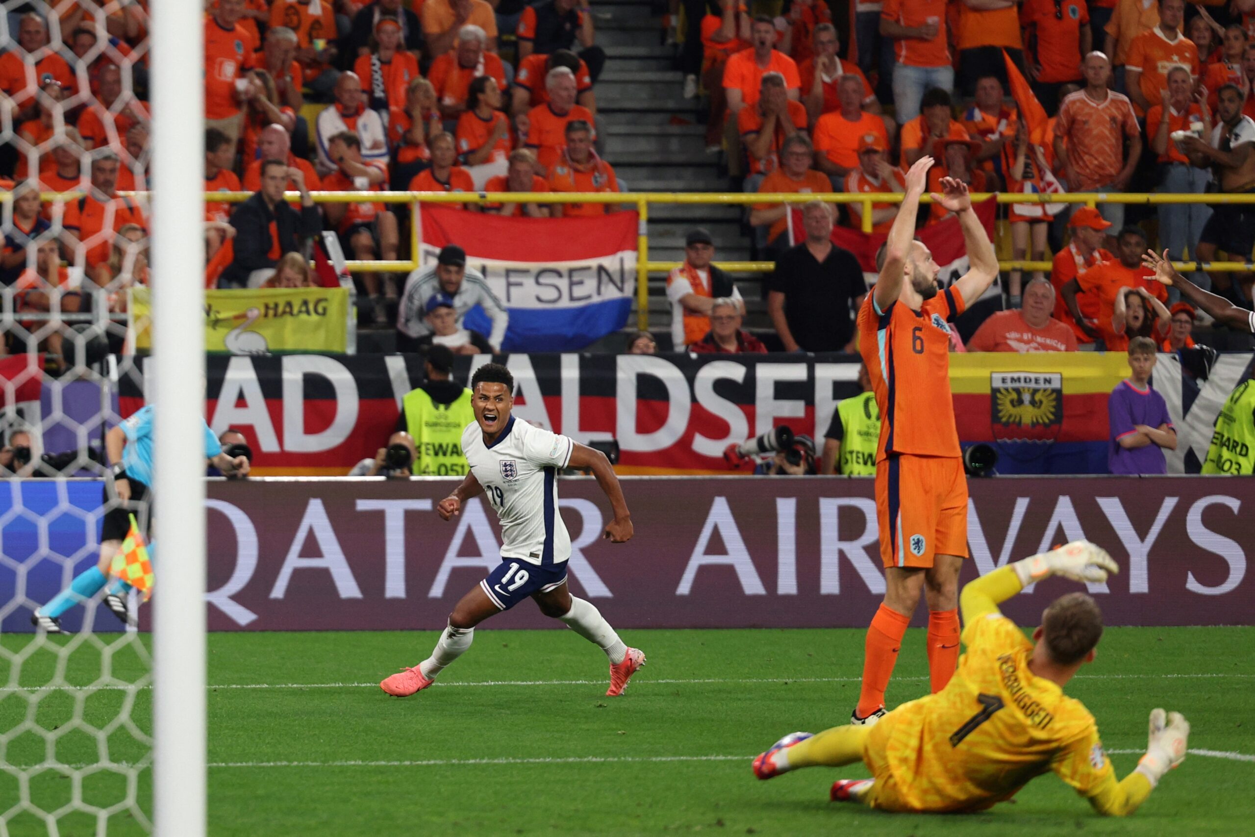 England mara ke final buat kali kedua