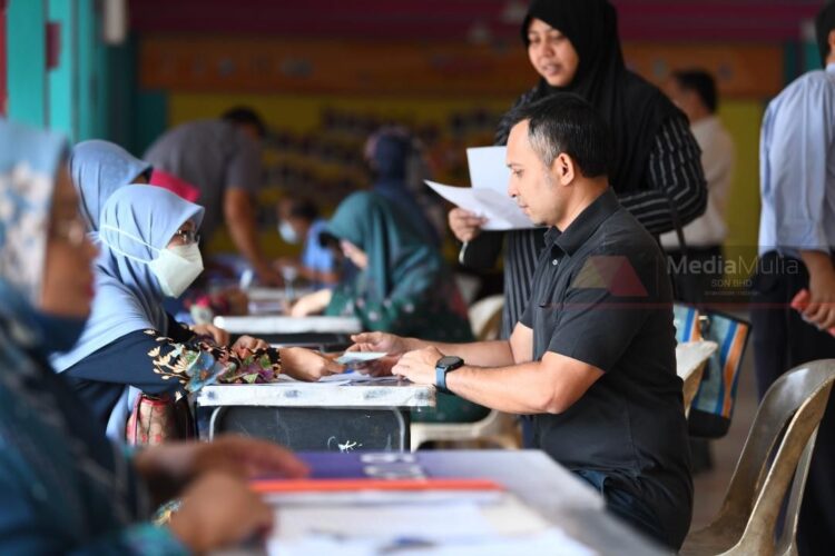 Belanjawan Bantuan Awal Persekolahan Untuk Semua Murid Kosmo