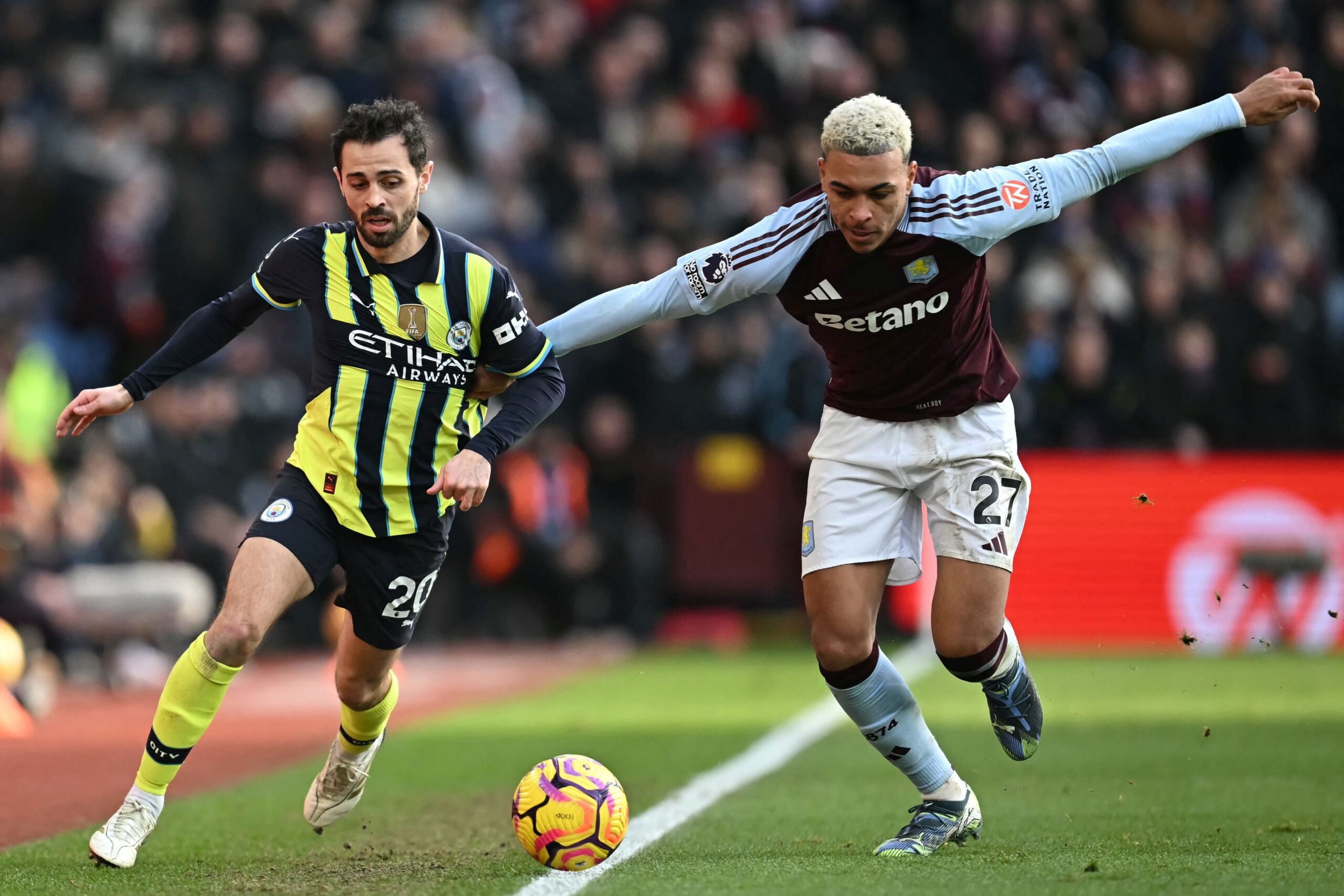 Giliran Aston Villa kecewakan Man City