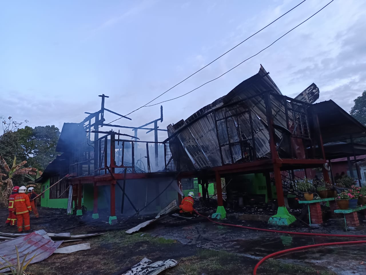 Rumah pusaka usia 40 tahun musnah terbakar