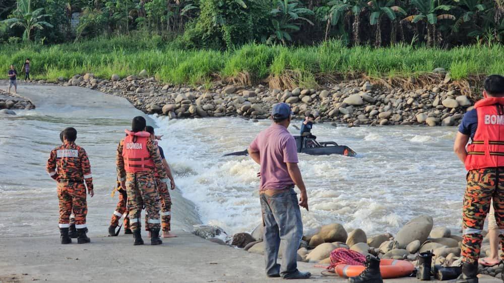 Lelaki terselamat ‘Hilux’ dihanyut arus deras