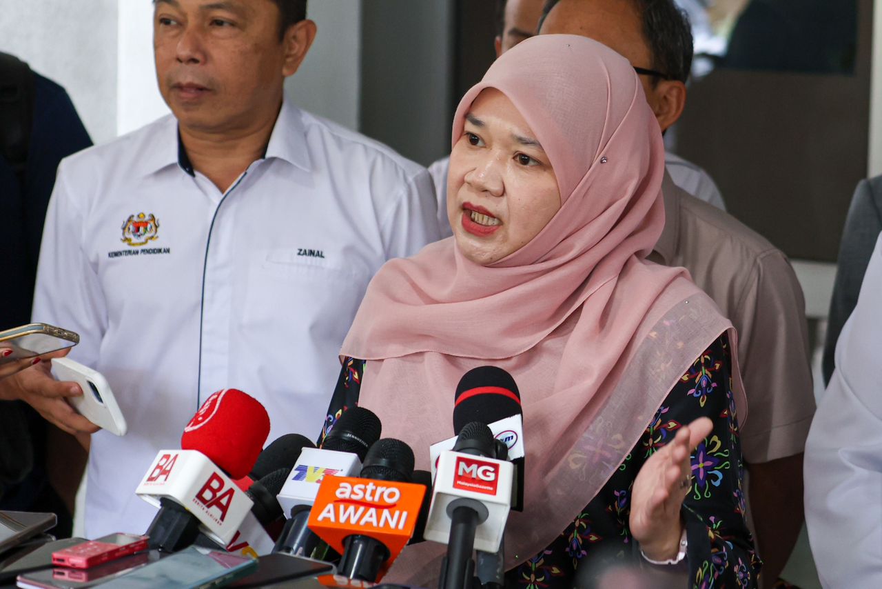 Tiada bukti kukuh soalan SPM bocor – Fadhlina