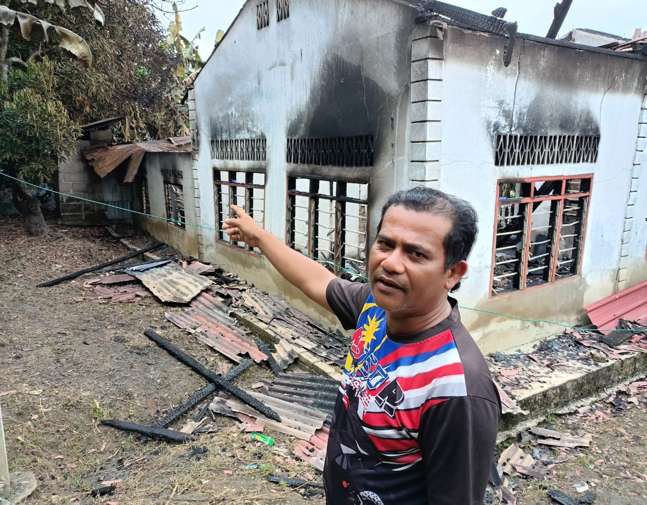 Bunyi kambing petunjuk rumah jiran terbakar