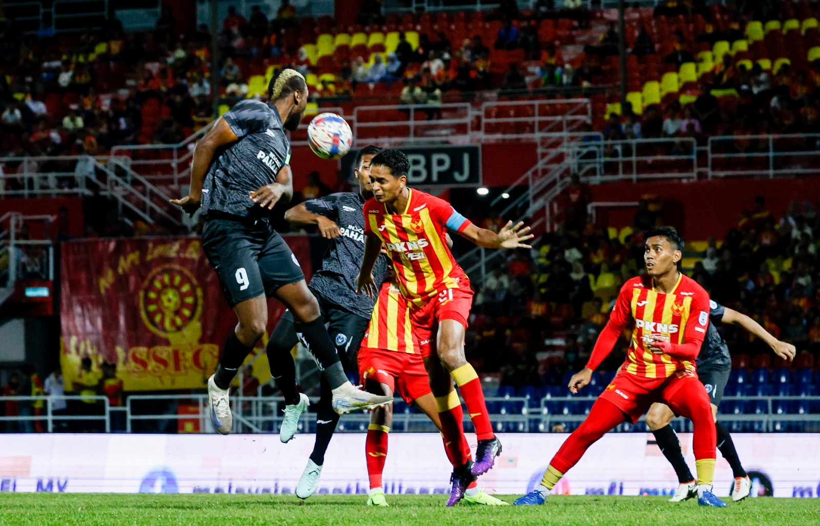 Selangor FC lunas dendam terhadap Sri Pahang