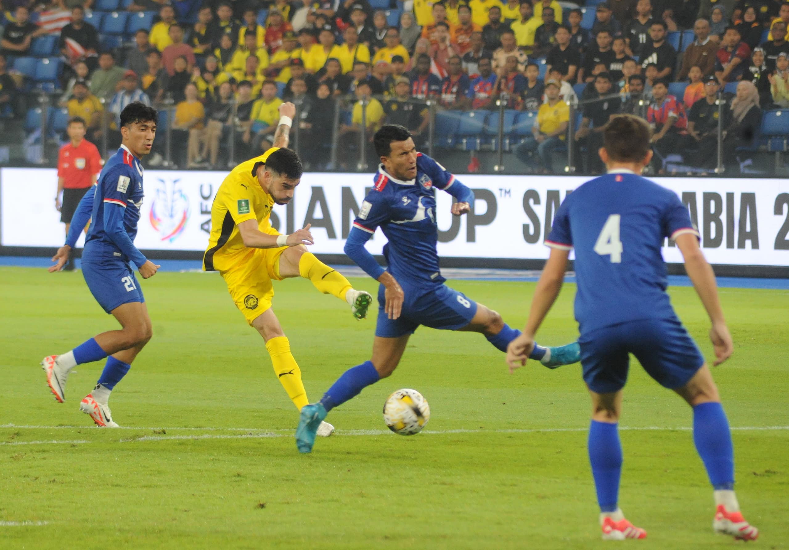 Malaysia langkah kanan, benam Nepal 2-0