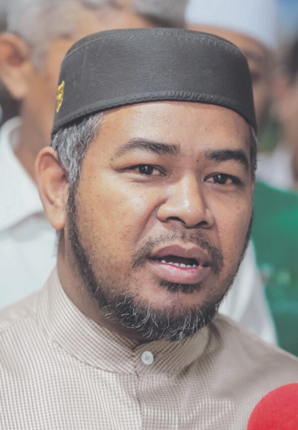 Mohd. Khairuddin Diperiksa Rentas Negeri - Kosmo Digital