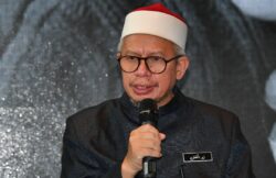 Nabi Khadhir sudah meninggal dunia