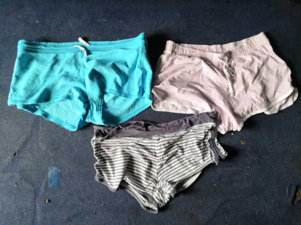 Underwear fetishism. Underwear fetishism у муцин.