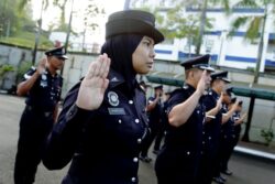 Tekanan, Birokrasi Naik Pangkat Punca Ramai Polis Pencen Awal - Kosmo ...