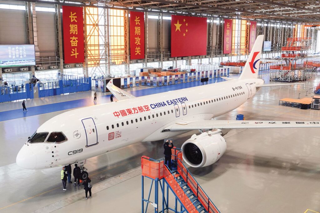 C919 Pesawat Komersial Buatan China Pencabar Boeing, Airbus - Kosmo Digital