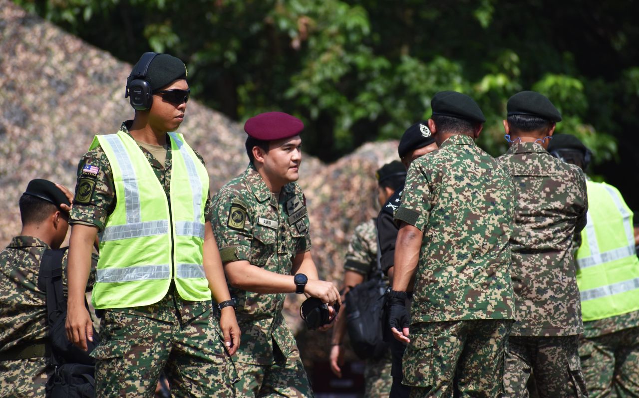 PRN: 38,926 anggota tentera, pasangan mengundi awal