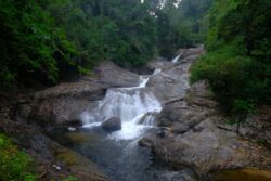 Hujan lebat di Terengganu, elak mandi air terjun cuti Hari Merdeka