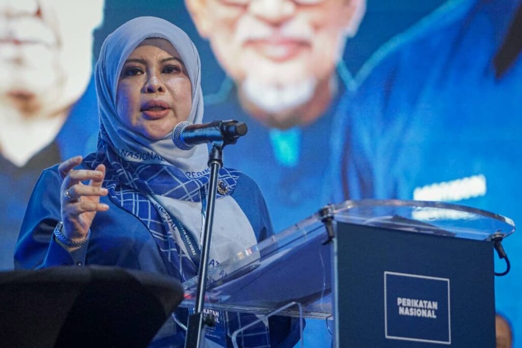 PRN Tidak Rasmi Rina Harun Ketinggalan Di DUN Batu Tiga Kosmo Digital