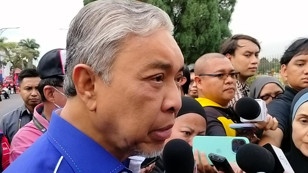 Saya tiada hak pertikai kegilaan Sanusi – Ahmad Zahid