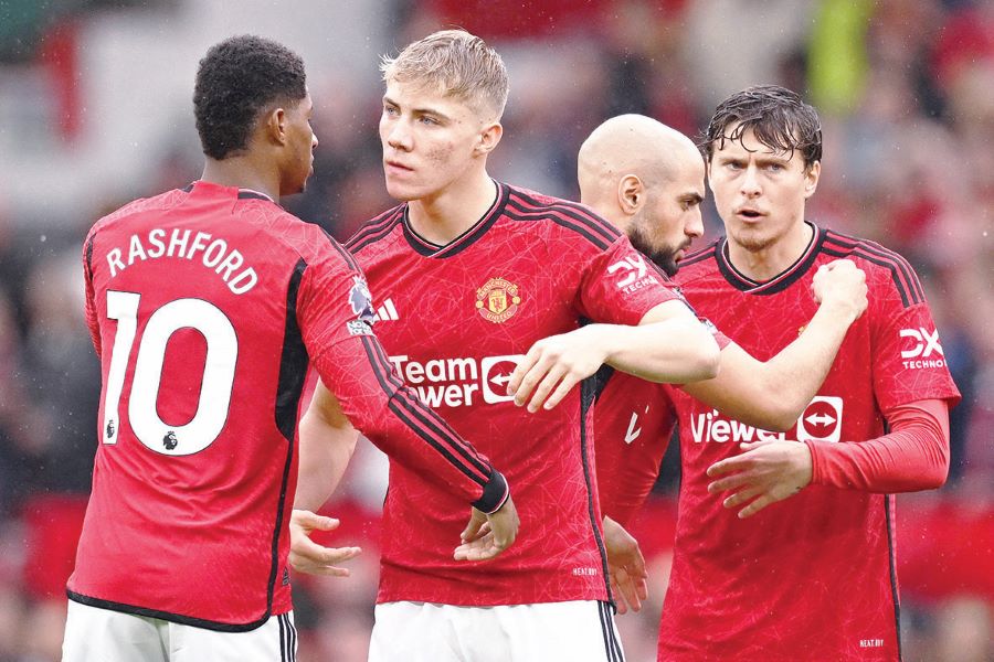 Man. United dikecam penyokong sendiri