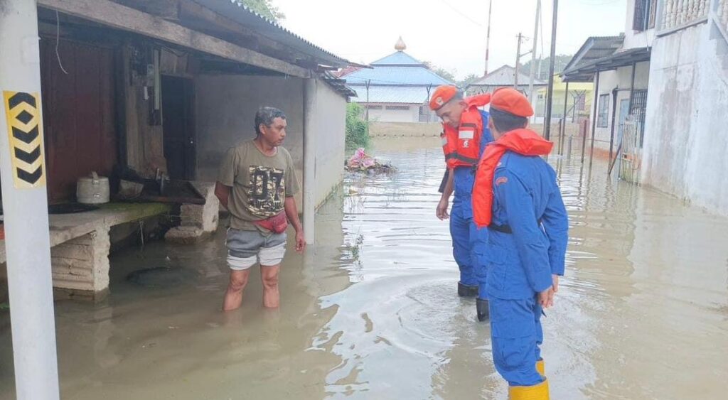 Banjir Kelantan: 43 Mangsa Masih Berlindung PPS Di Tanah Merah - Kosmo ...