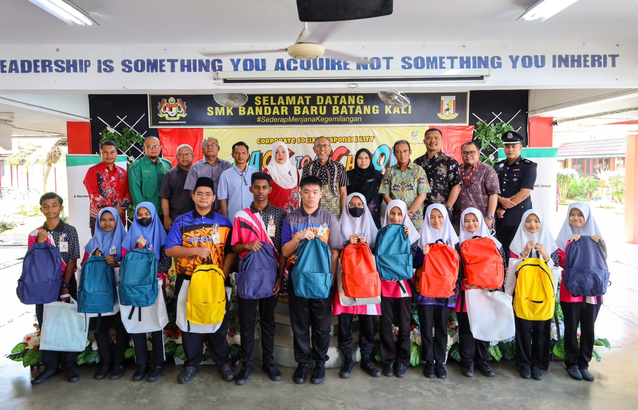 Gas Malaysia Sumbang Kelengkapan Sekolah Buat 350 Pelajar B40 - Kosmo ...