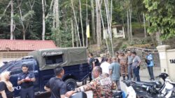 Budak lelaki maut, kakak cedera dihempap pokok di pusat rekreasi