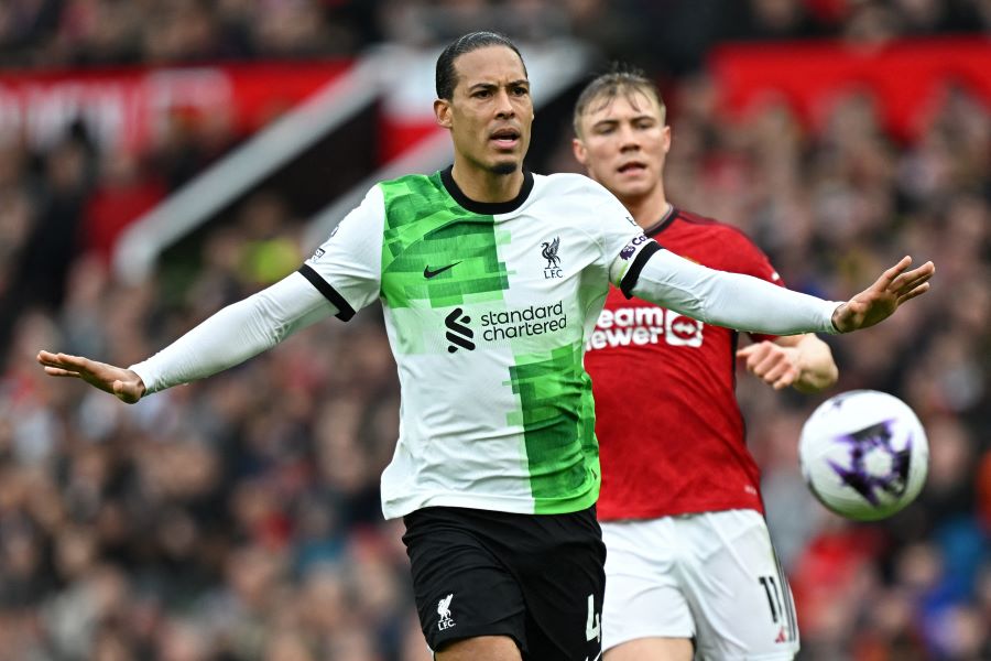 Al-Nassr tawar Van Dijk kontrak mewah