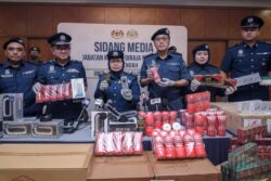 Alat mainan dewasa RM2.04 juta dalam gudang di Shah Alam dirampas