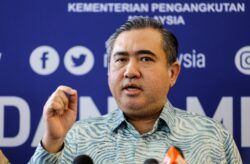 Pelan hala tuju penyahkarbon penerbangan dilancar September ini – Anthony Loke