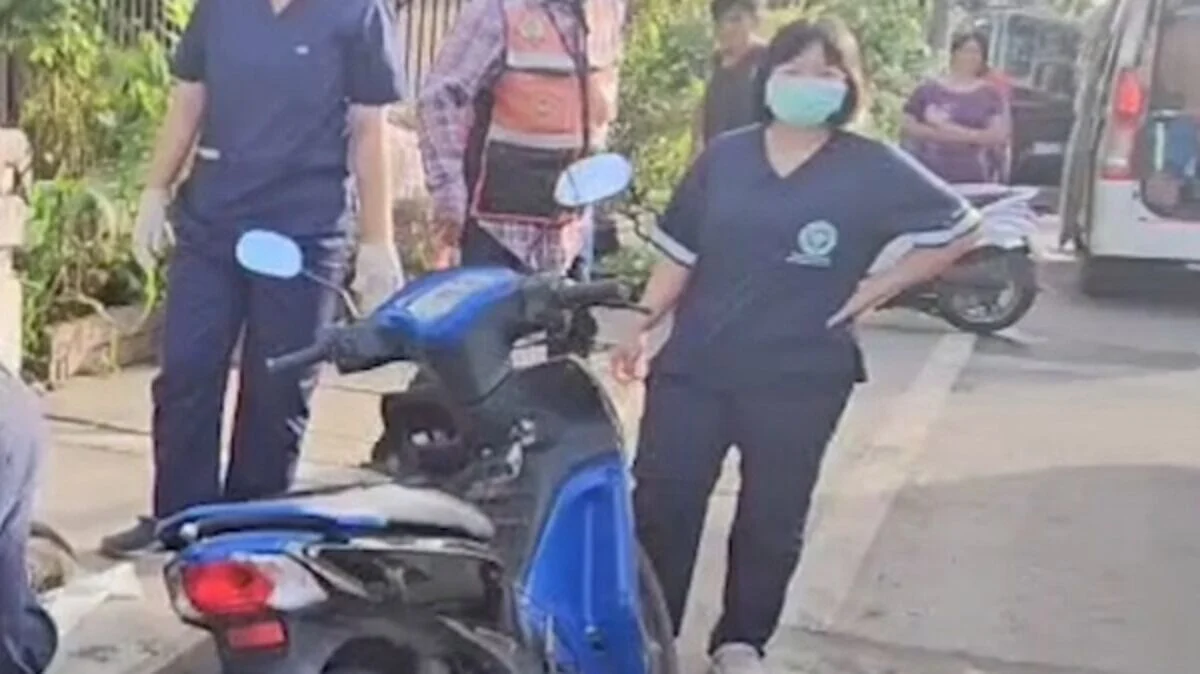 Lelaki mati tertiarap atas motosikal