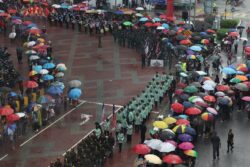 [VIDEO] Hujan tak halang 50,000 pengunjung berhimpun di Melaka