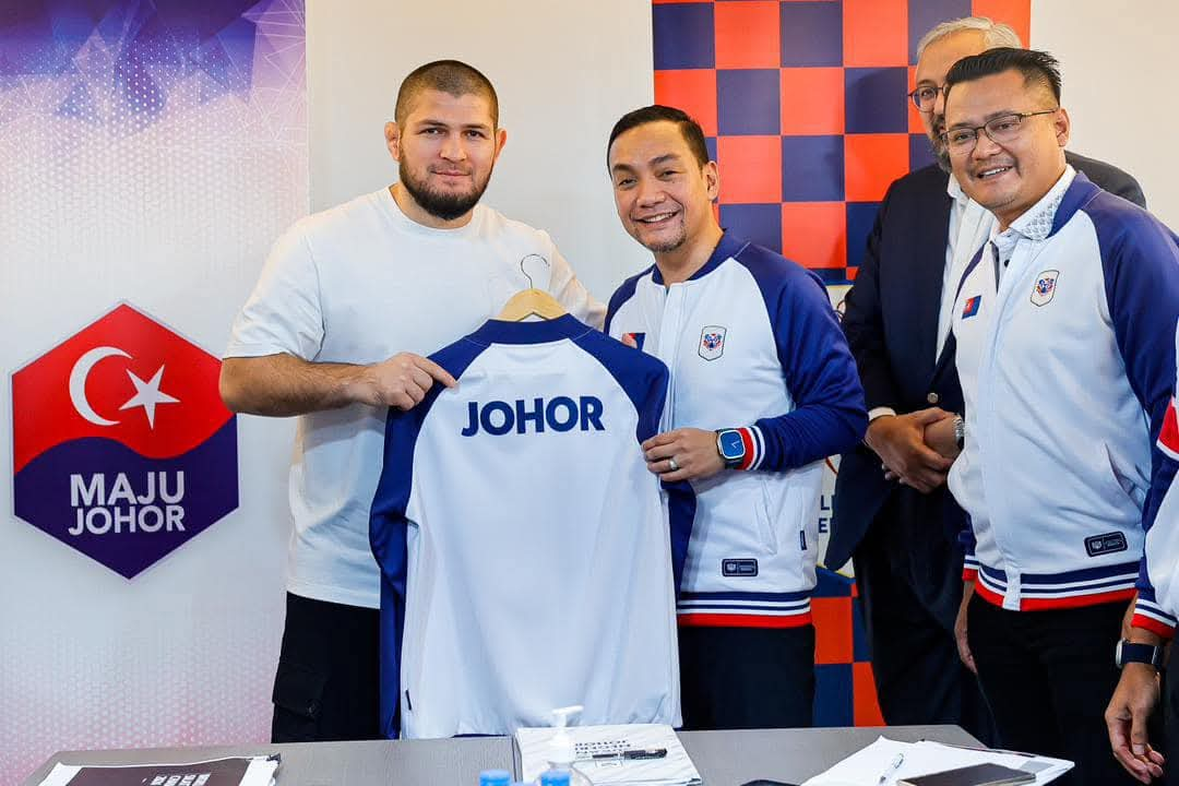 KHABIB bersetuju membuka gimnasium di Johor selepas menandatangani MoU bersama MSNJ hari ini.