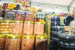 Harga bahan bakeri naik, kuih raya pun naik