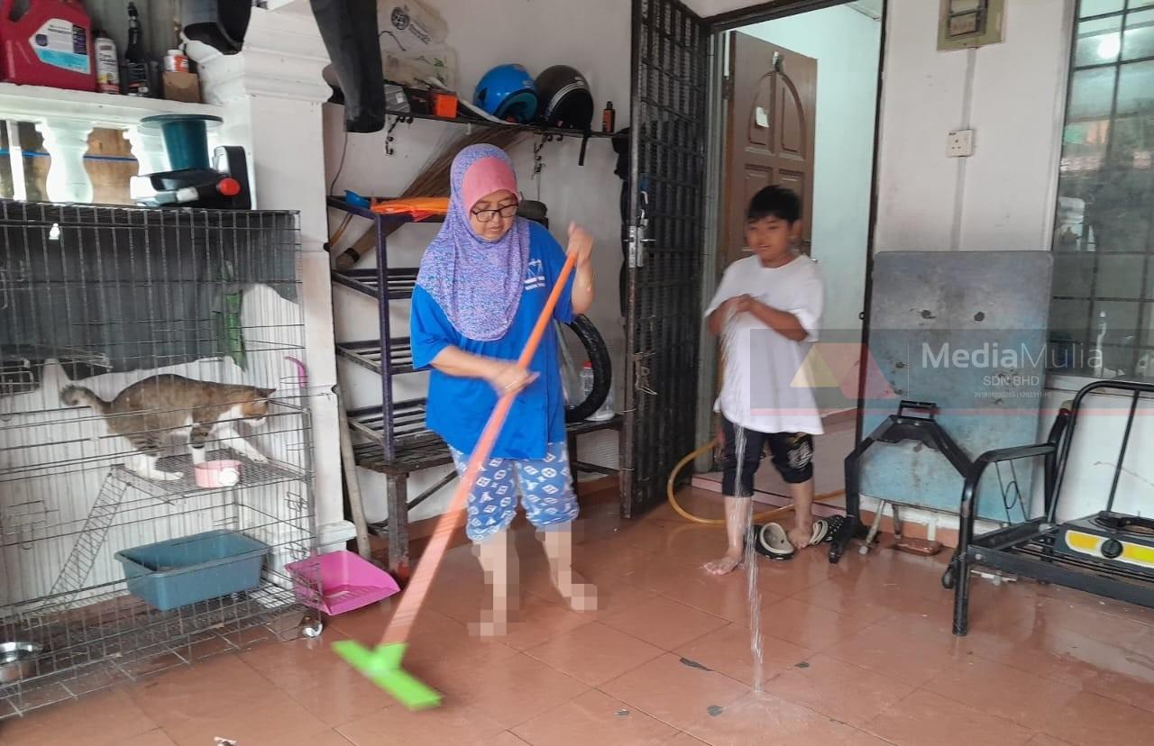 banjir kota tinggi penduduk gelombang kedua