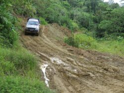 Jalan rosak sukarkan bantuan ke kampung Orang Asli