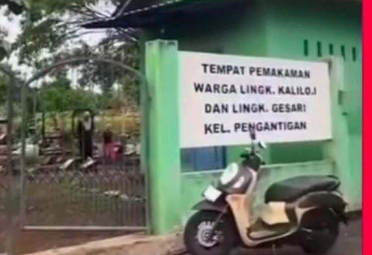 Pekerja terima tempahan misteri pasang Wi-Fi di kubur