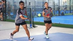 Legenda hoki muncul juara pickleball