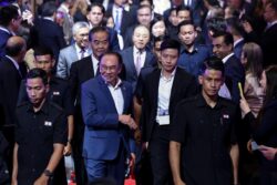 ASEAN perlu fokus tangani tiga cabaran utama – Anwar