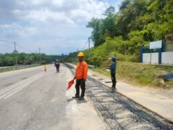 Majikan ubah jadual, tidak rela pekerja pengsan