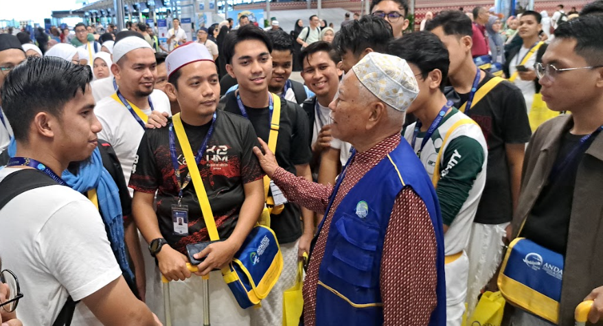 Umrah percuma anak muda Kelantan